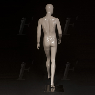 男性模特儿